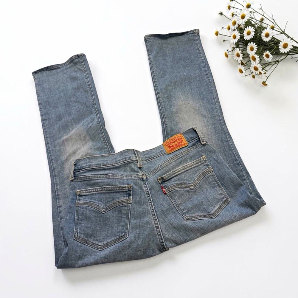 Levi's Classic Bootcut Jeans Women's Size 8 Blue Medium Wash Mid Rise 5-Pocket